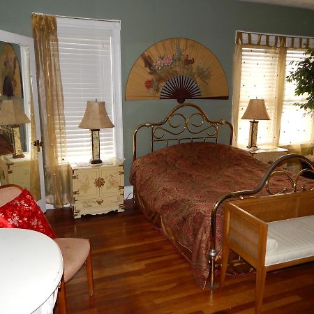 Château sur Mer Bed&Breakfast Winthrop Extérieur photo